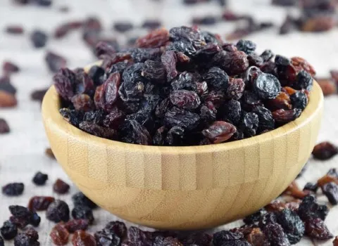 خرید و قیمت کشمش سایه‌خشک سنتی